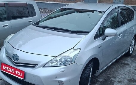 Toyota Prius Alpha I (ZVW40/41), 2011 год, 1 200 000 рублей, 1 фотография