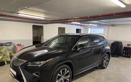 Lexus RX IV рестайлинг, 2019 год, 4 550 000 рублей, 1 фотография