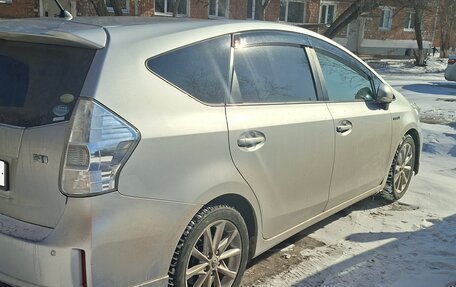 Toyota Prius Alpha I (ZVW40/41), 2011 год, 1 200 000 рублей, 6 фотография