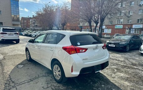 Toyota Auris II, 2013 год, 1 259 000 рублей, 2 фотография