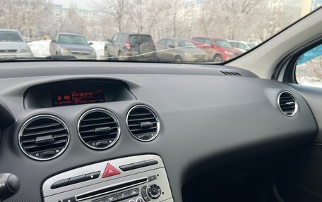 Peugeot 408 I рестайлинг, 2013 год, 678 000 рублей, 13 фотография