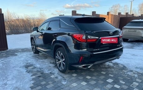 Lexus RX IV рестайлинг, 2019 год, 4 550 000 рублей, 9 фотография