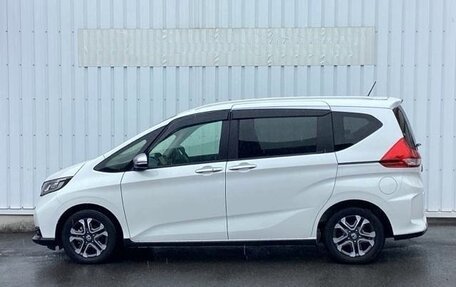 Honda Freed II, 2022 год, 1 283 000 рублей, 3 фотография