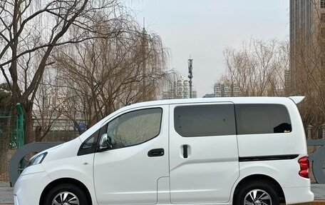 Nissan NV200, 2018 год, 1 850 007 рублей, 7 фотография