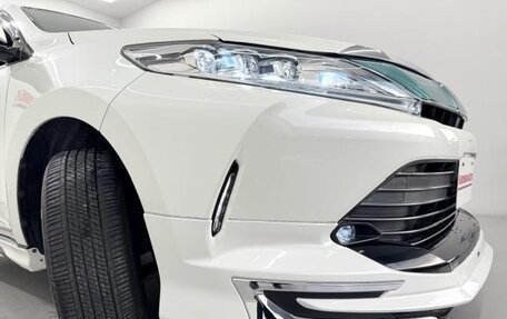 Toyota Harrier, 2019 год, 1 990 000 рублей, 2 фотография