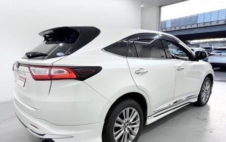 Toyota Harrier, 2019 год, 1 990 000 рублей, 8 фотография