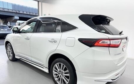 Toyota Harrier, 2019 год, 1 990 000 рублей, 6 фотография