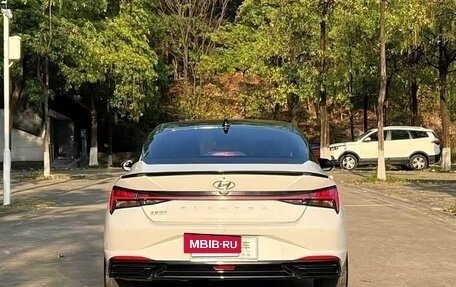 Hyundai Elantra, 2022 год, 1 580 000 рублей, 5 фотография