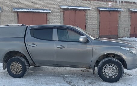 Mitsubishi L200 IV рестайлинг, 2017 год, 1 600 000 рублей, 4 фотография