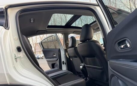 Honda Vezel, 2022 год, 1 750 007 рублей, 19 фотография