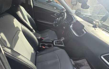 KIA cee'd III, 2022 год, 2 400 000 рублей, 5 фотография