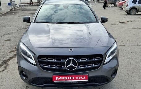 Mercedes-Benz GLA, 2019 год, 2 800 000 рублей, 1 фотография