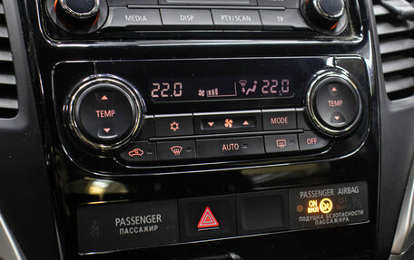 Mitsubishi Pajero Sport III рестайлинг, 2019 год, 3 249 000 рублей, 18 фотография