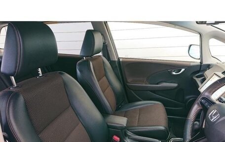 Honda Fit Shuttle I рестайлинг, 2015 год, 710 000 рублей, 10 фотография