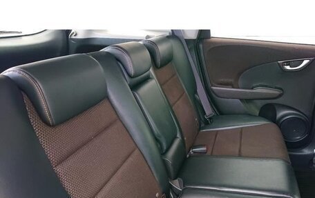 Honda Fit Shuttle I рестайлинг, 2015 год, 710 000 рублей, 20 фотография