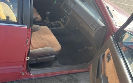 Mazda 626, 1986 год, 105 000 рублей, 8 фотография