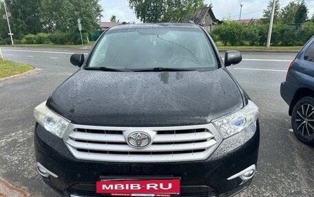 Toyota Highlander III, 2013 год, 1 250 000 рублей, 9 фотография
