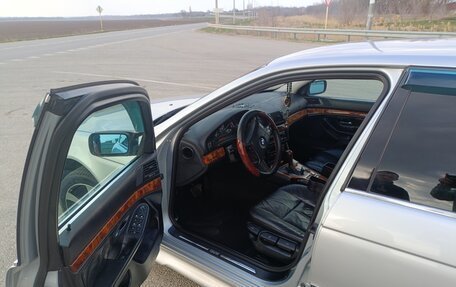 BMW 5 серия, 1998 год, 950 000 рублей, 9 фотография