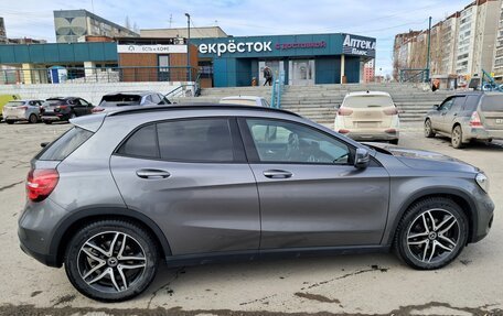 Mercedes-Benz GLA, 2019 год, 2 800 000 рублей, 7 фотография