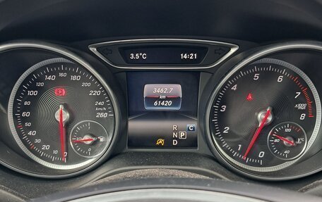 Mercedes-Benz GLA, 2019 год, 2 800 000 рублей, 11 фотография