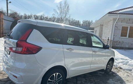 Suzuki Ertiga II, 2023 год, 2 190 000 рублей, 4 фотография