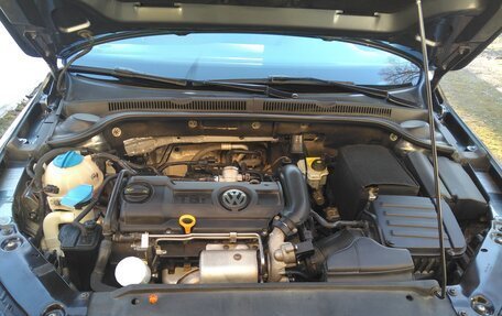 Volkswagen Jetta VI, 2013 год, 900 000 рублей, 6 фотография