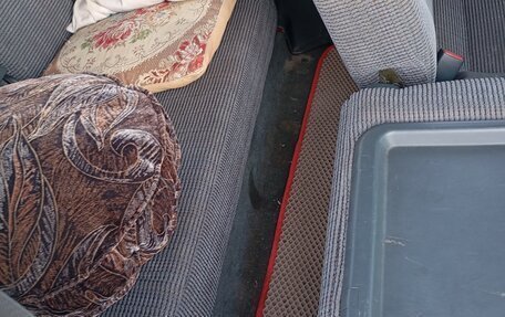 Mitsubishi Dion I рестайлинг, 2002 год, 650 000 рублей, 13 фотография