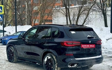 BMW X5, 2021 год, 10 800 000 рублей, 2 фотография