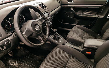 Volkswagen Jetta VI, 2010 год, 635 744 рублей, 12 фотография