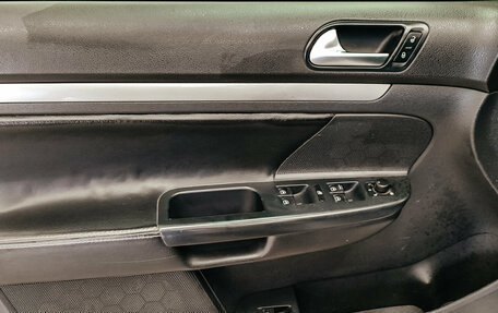 Volkswagen Jetta VI, 2010 год, 635 744 рублей, 13 фотография