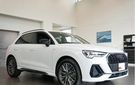 Audi Q3, 2023 год, 1 975 000 рублей, 2 фотография