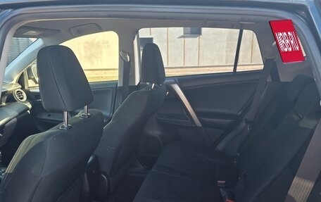 Toyota RAV4, 2014 год, 1 820 000 рублей, 6 фотография