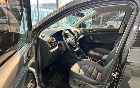 Volkswagen Tiguan II, 2021 год, 1 802 000 рублей, 7 фотография