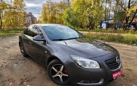 Opel Insignia II рестайлинг, 2011 год, 660 000 рублей, 1 фотография