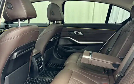 BMW 3 серия, 2023 год, 3 380 000 рублей, 16 фотография