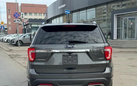 Ford Explorer VI, 2018 год, 3 450 000 рублей, 5 фотография