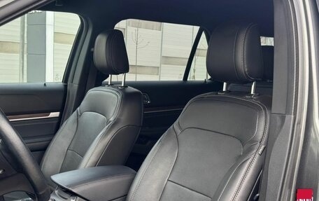 Ford Explorer VI, 2018 год, 3 450 000 рублей, 9 фотография