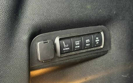 Ford Explorer VI, 2018 год, 3 450 000 рублей, 23 фотография