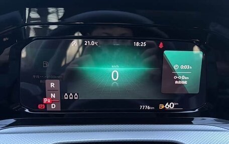 Volkswagen Golf VIII, 2024 год, 1 995 000 рублей, 10 фотография