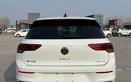 Volkswagen Golf VIII, 2024 год, 1 995 000 рублей, 5 фотография