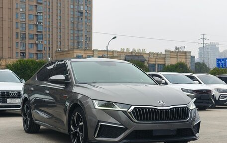 Skoda Octavia IV, 2022 год, 1 993 000 рублей, 3 фотография