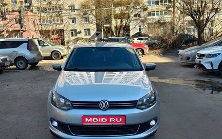 Volkswagen Polo VI (EU Market), 2012 год, 920 000 рублей, 1 фотография