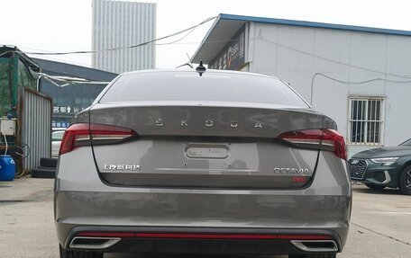 Skoda Octavia IV, 2022 год, 1 993 000 рублей, 5 фотография