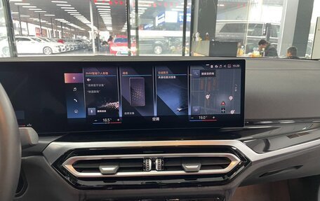 BMW 3 серия, 2022 год, 3 100 000 рублей, 14 фотография