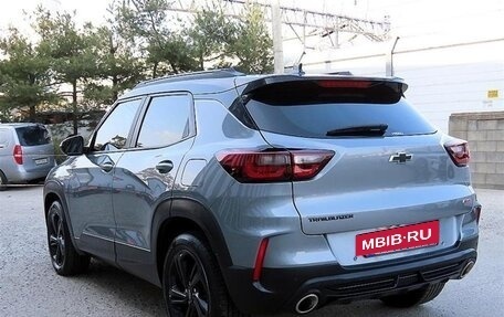 Chevrolet TrailBlazer, 2023 год, 1 530 000 рублей, 3 фотография