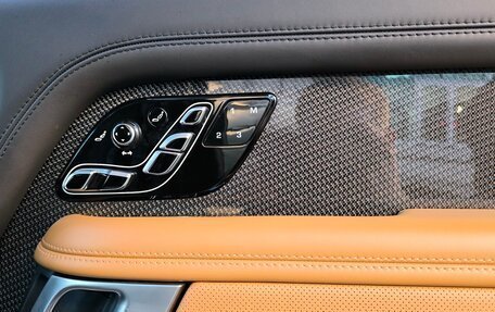 Land Rover Range Rover IV рестайлинг, 2021 год, 15 290 000 рублей, 32 фотография