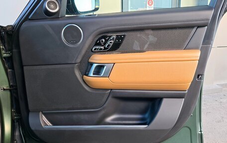 Land Rover Range Rover IV рестайлинг, 2021 год, 15 290 000 рублей, 31 фотография