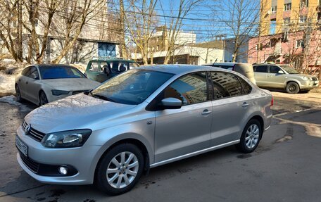 Volkswagen Polo VI (EU Market), 2012 год, 920 000 рублей, 3 фотография