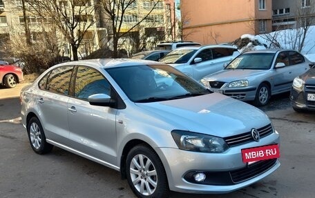 Volkswagen Polo VI (EU Market), 2012 год, 920 000 рублей, 2 фотография