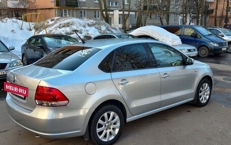 Volkswagen Polo VI (EU Market), 2012 год, 920 000 рублей, 4 фотография